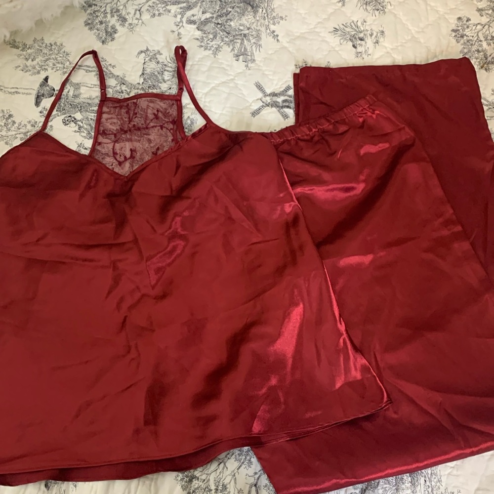 Two Piece Pajama Set Size Medium